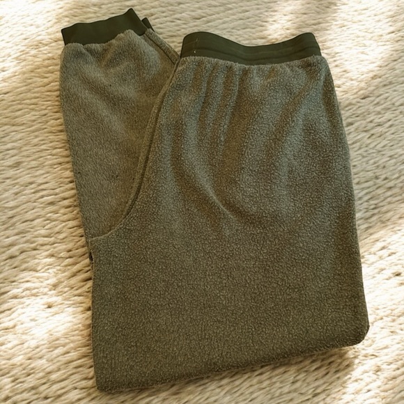 New! feat The BlanketBlend™ Joggers - Limited